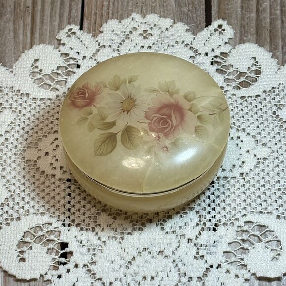 Vintage Genuine Alabaster Hinged Rose Trinket Jewelry Box - Picture 10 of 11